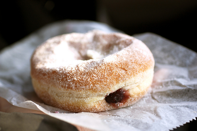 jelly doughnut @ peter pan